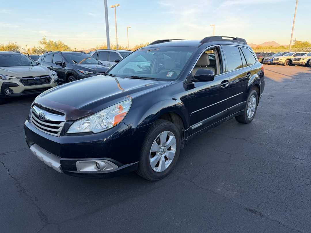 2012 Subaru Outback 2.5i Premium - Image 3