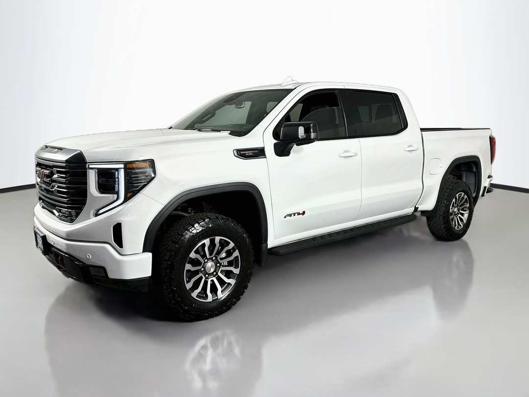 2022 GMC Sierra 1500 AT4 - Image 3