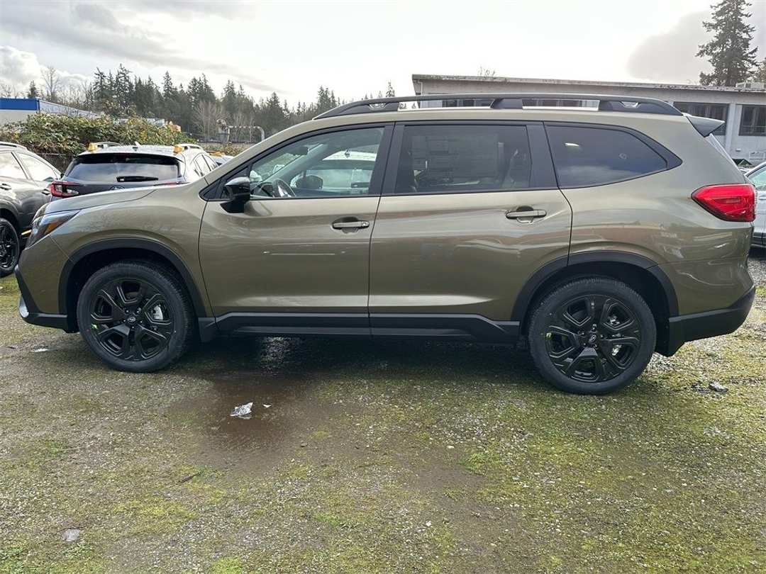 2026 Subaru Ascent Onyx Edition Touring - Image 2