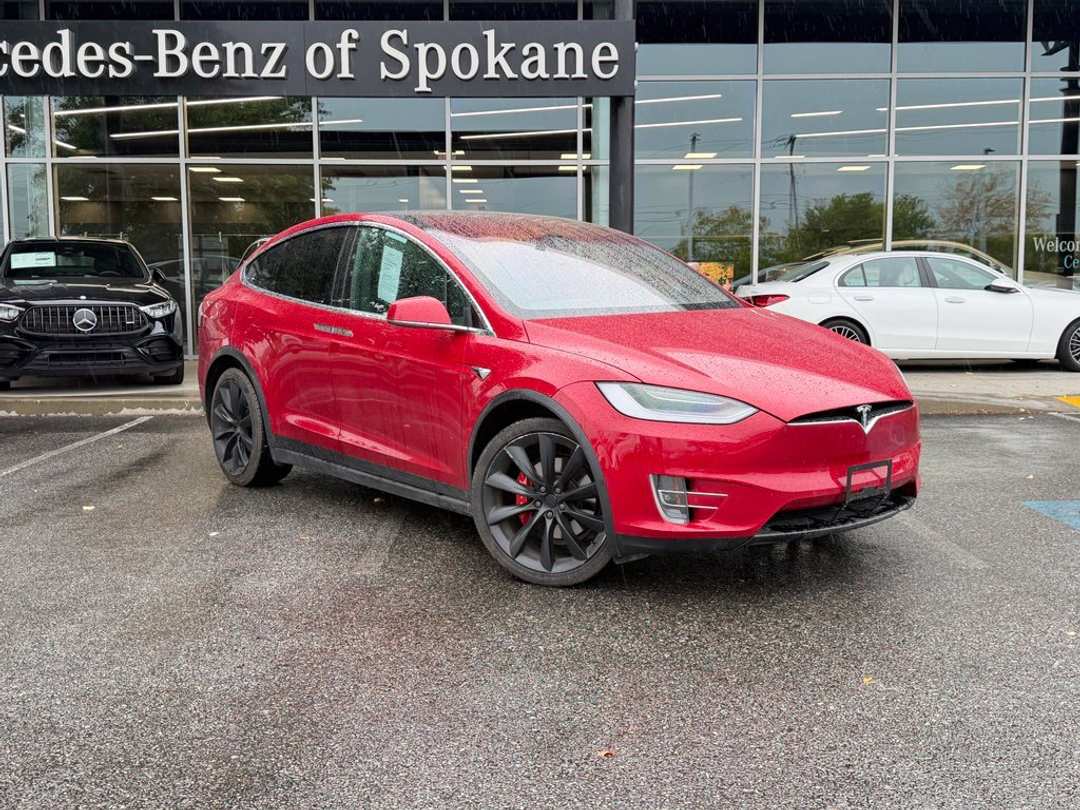 2020 Tesla Model X Performance - Image 2