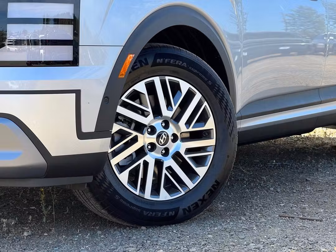 2026 Hyundai Palisade SEL Premium - Image 2