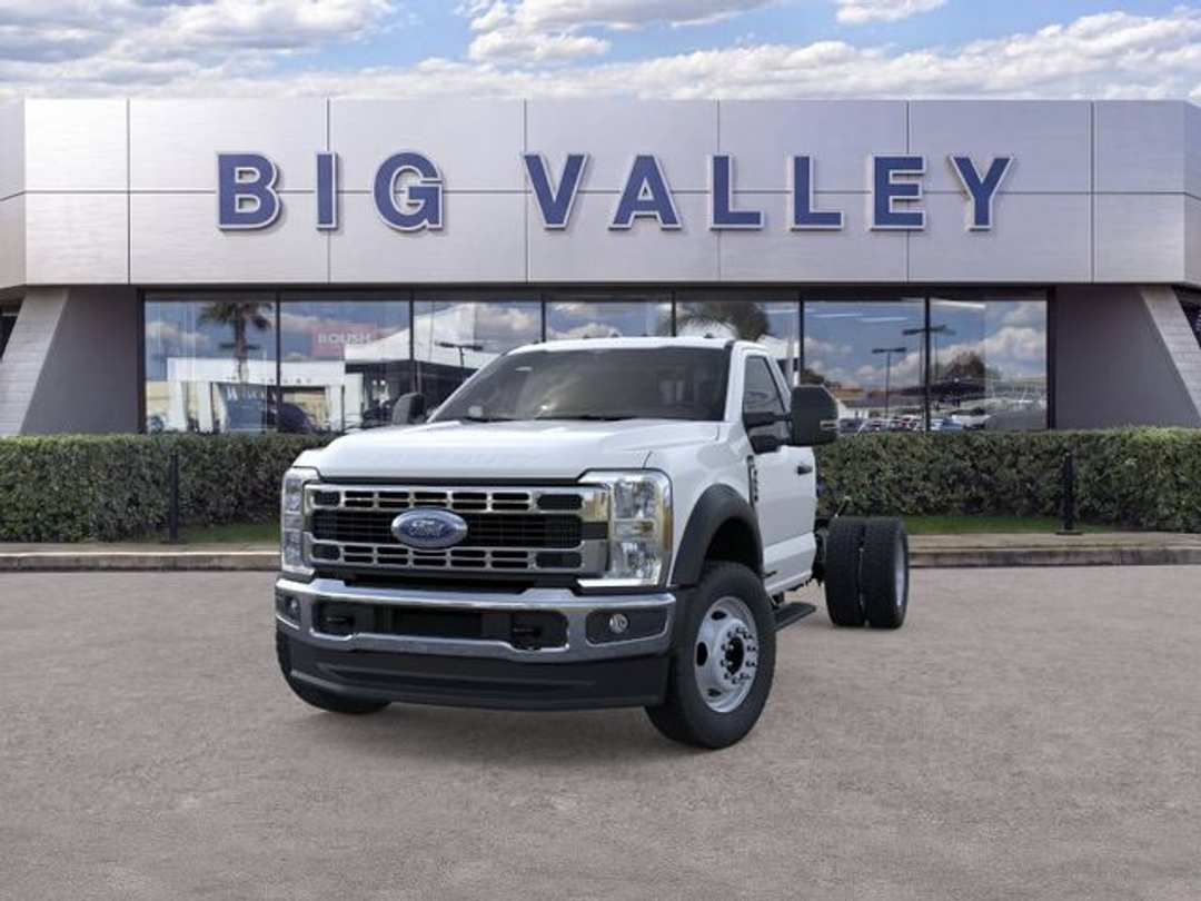 2026 Ford F-550Sd XL - Image 2