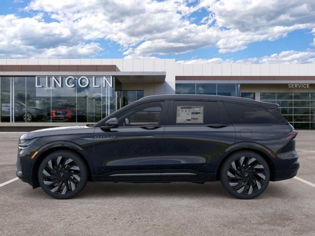 2026 Lincoln Nautilus Reserve - Image 3