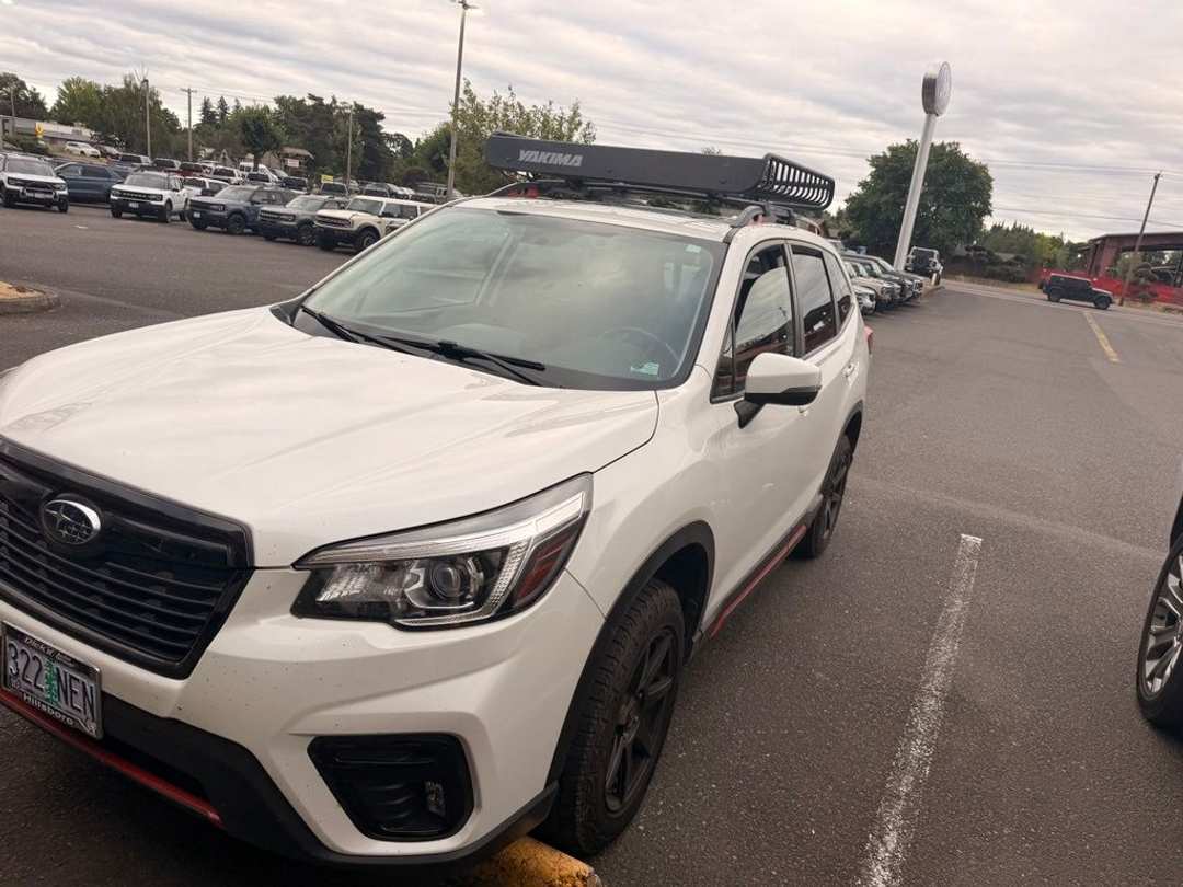 2019 Subaru Forester Sport - Image 2