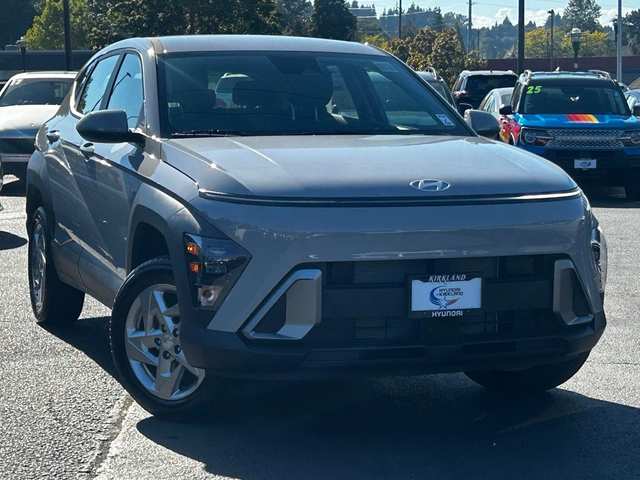 2027 Hyundai Kona SE