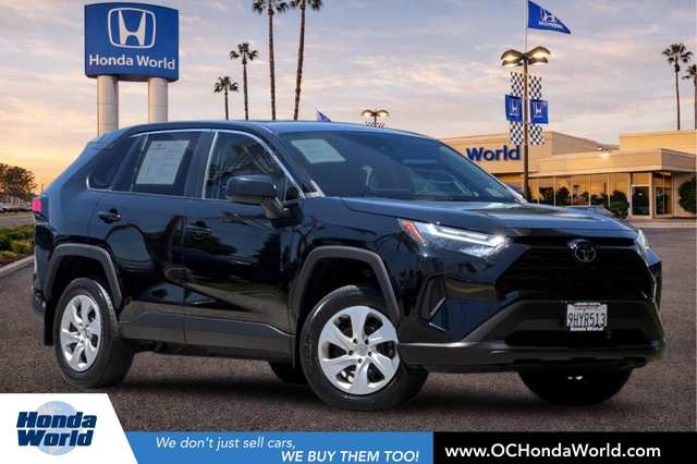 2023 Toyota Rav4 LE