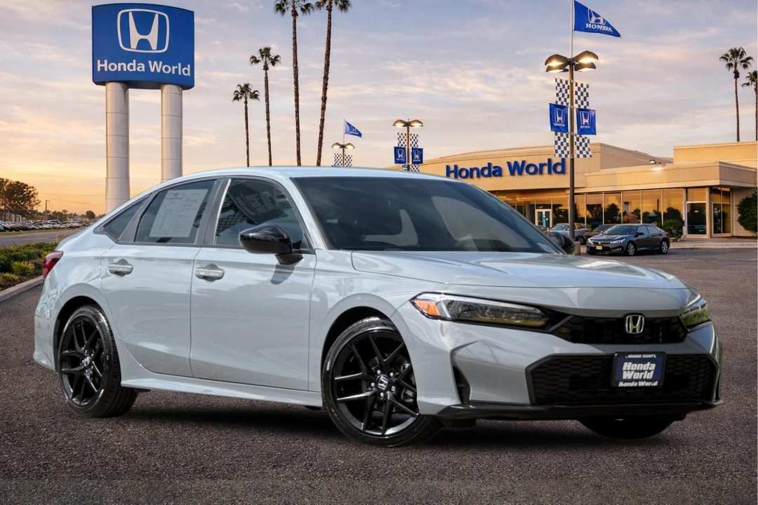 2025 Honda Civic Sport - Image 2