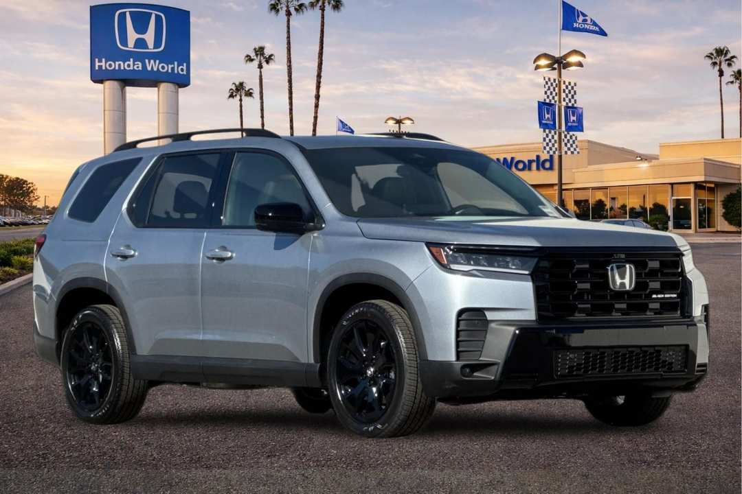 2026 Honda Pilot Black Edition - Image 2