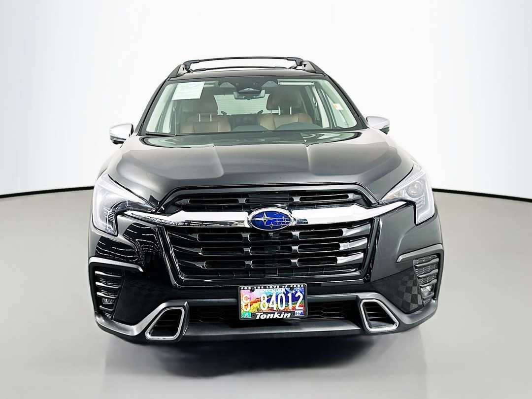 2023 Subaru Ascent Touring - Image 2