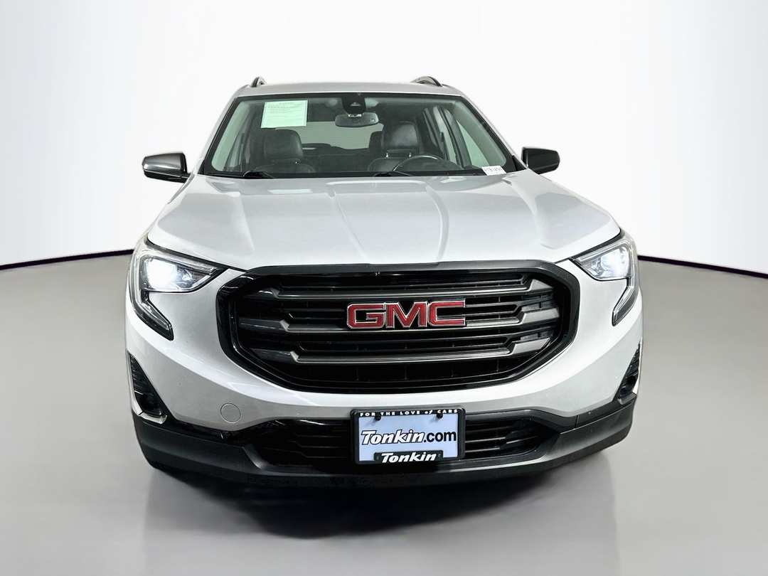 2021 GMC Terrain SLT - Image 2