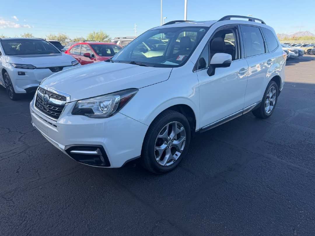 2017 Subaru Forester 2.5i Touring - Image 3