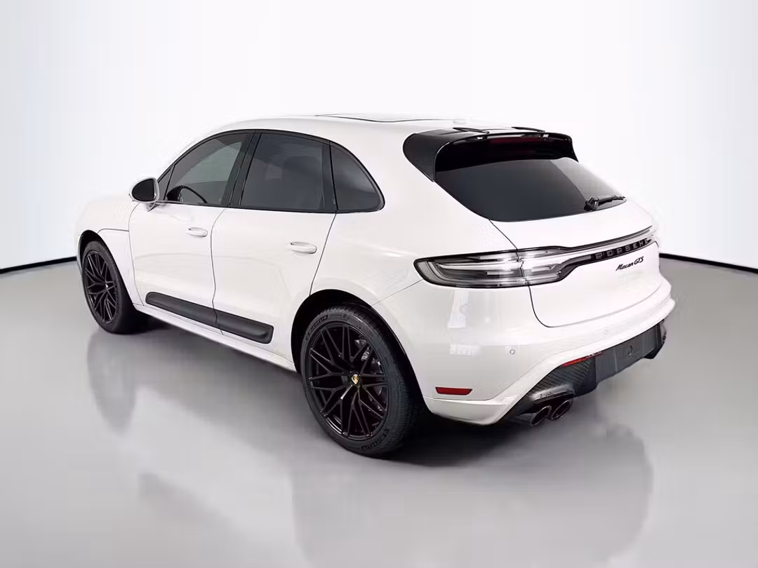 2023 Porsche Macan GTS - Image 3
