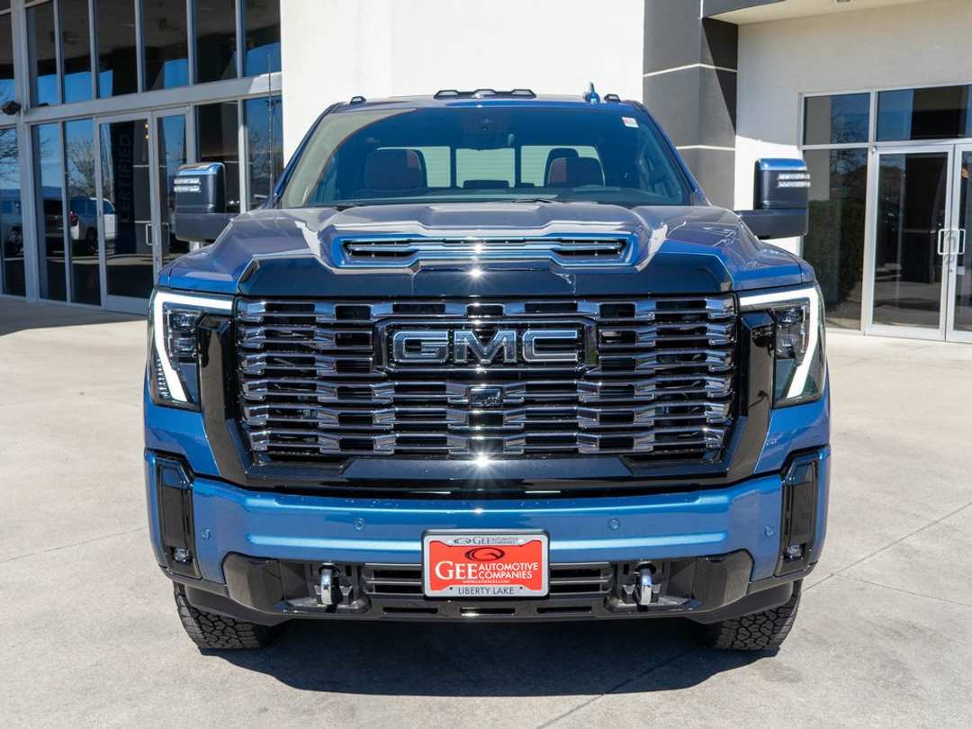 2026 GMC Sierra 2500Hd Denali Ultimate - Image 2