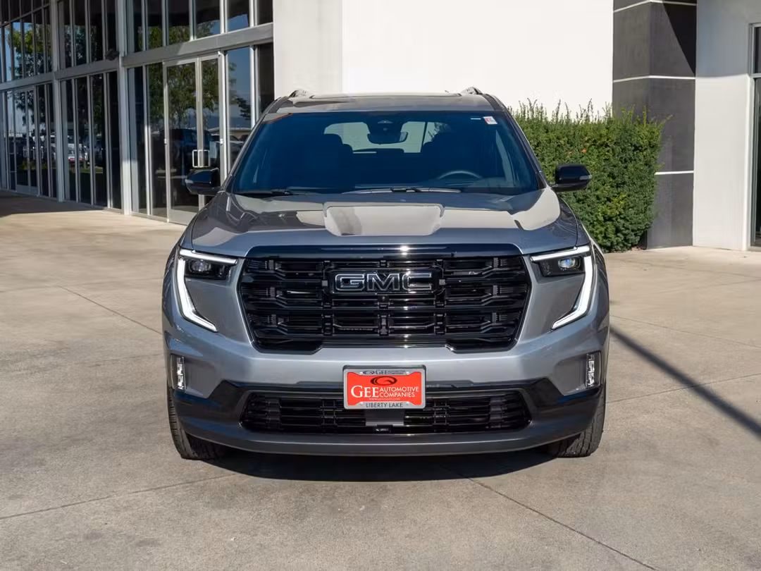 2026 GMC Acadia Elevation - Image 2