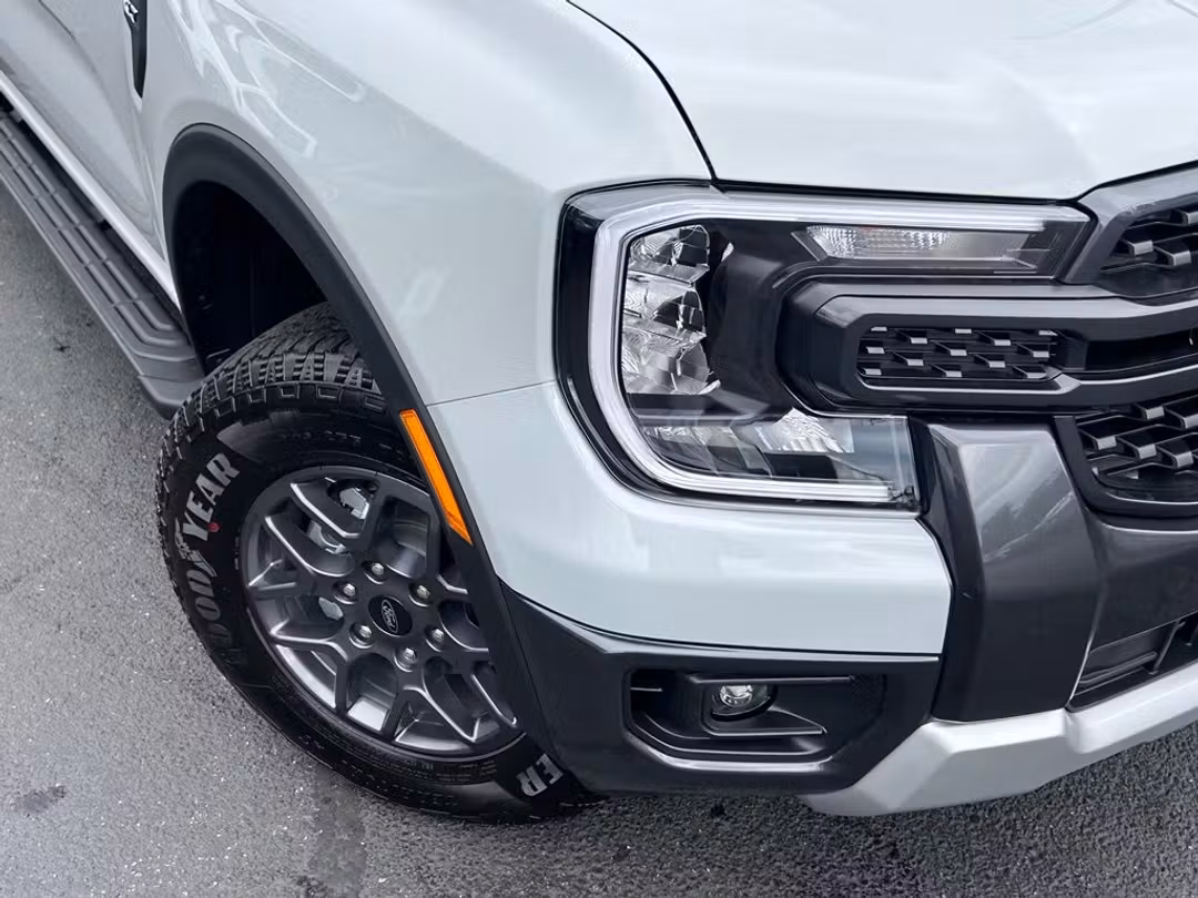 2026 Ford Ranger XLT - Image 2