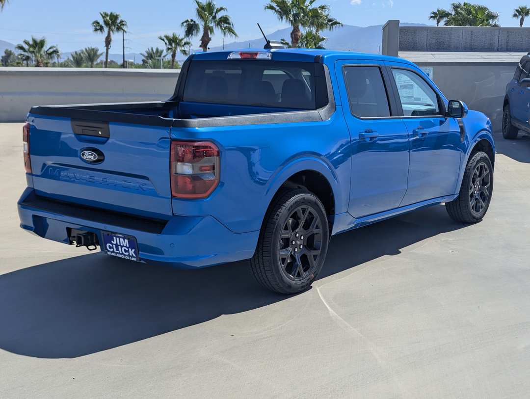2026 Ford Maverick Lobo Standard - Image 2