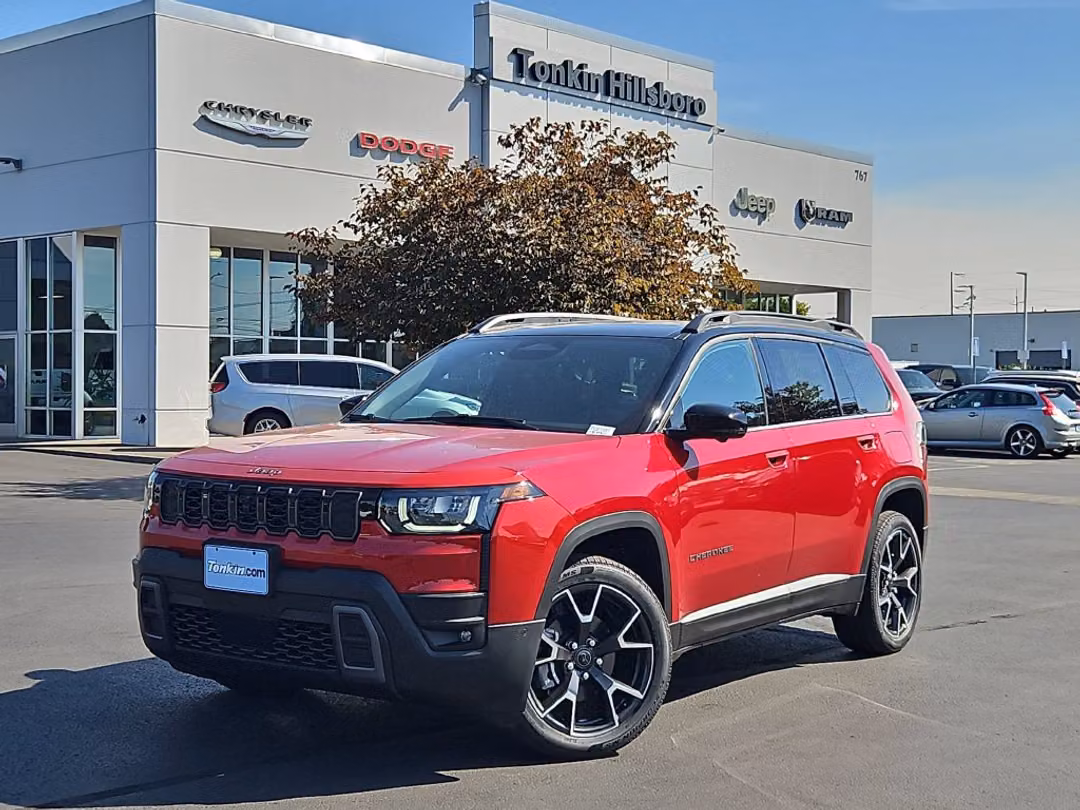 2026 Jeep Cherokee Overland - Image 2