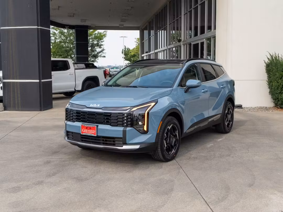2027 Kia Sportage Hybrid EX - Image 3
