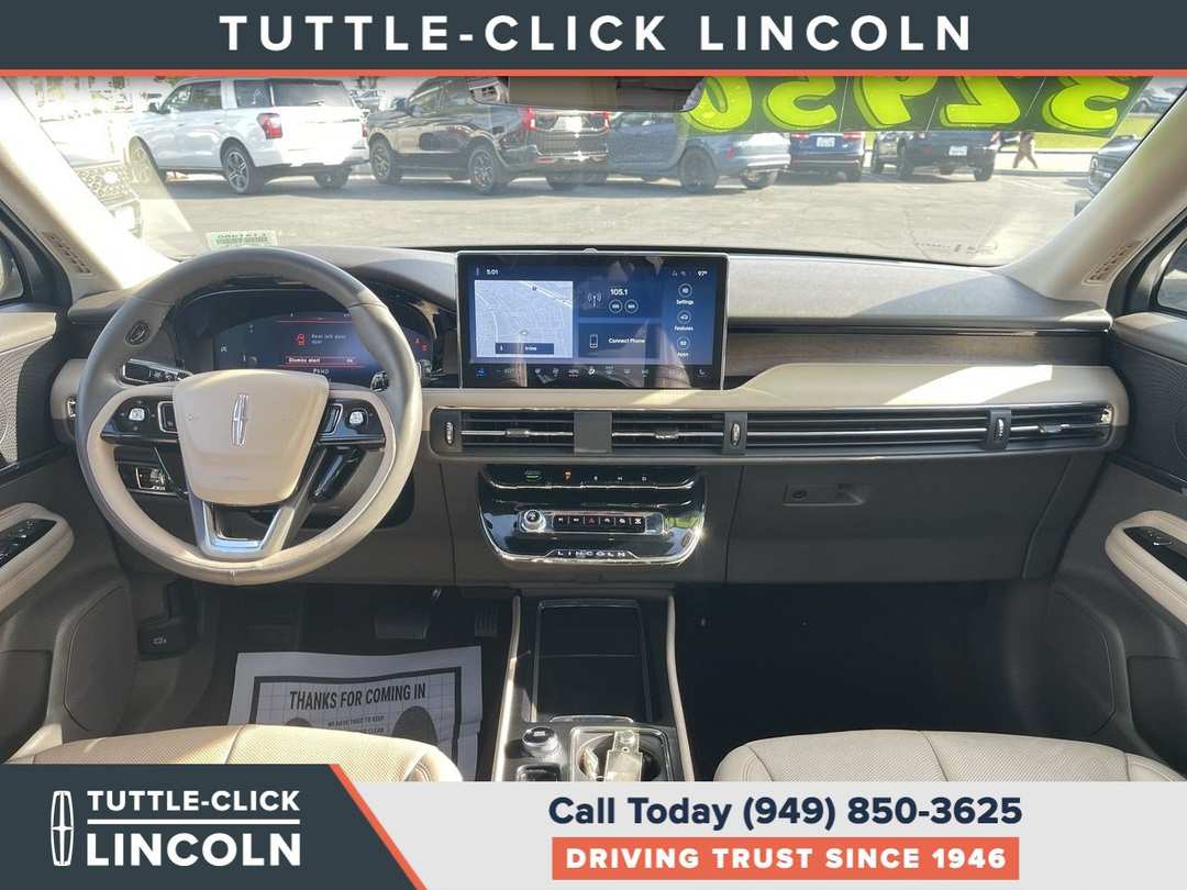2023 Lincoln Corsair Reserve - Image 2