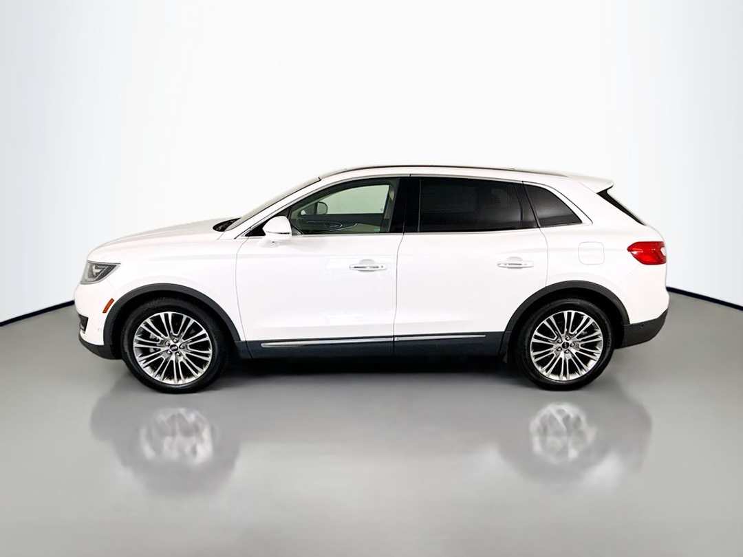 2017 Lincoln Mkx Reserve - Image 2