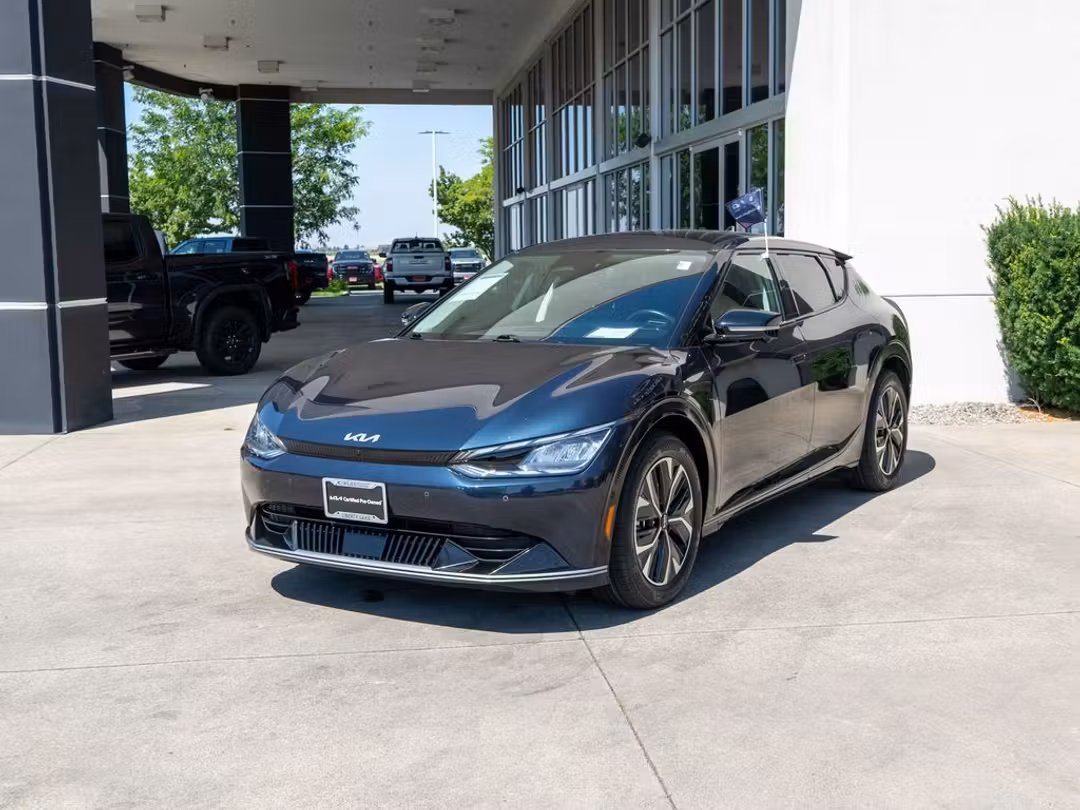 2023 Kia Ev6 Wind - Image 3