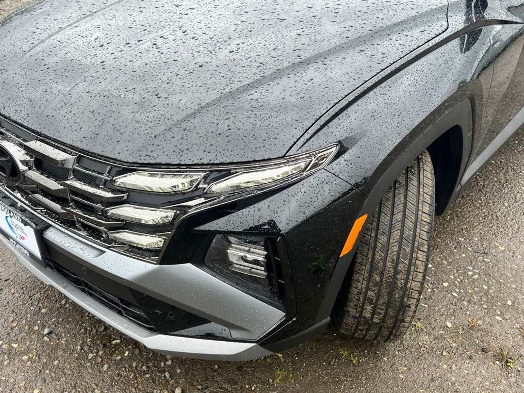 2026 Hyundai Tucson Limited - Image 3