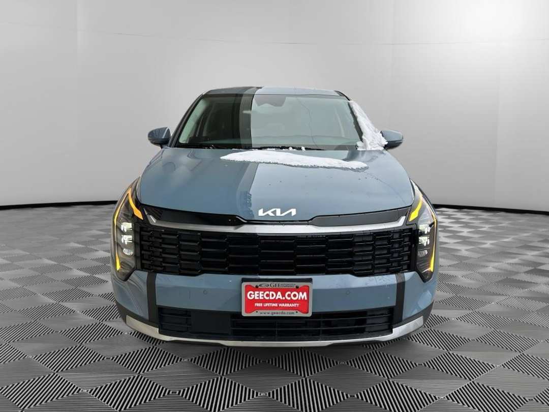 2026 Kia Sportage Hybrid S - Image 2