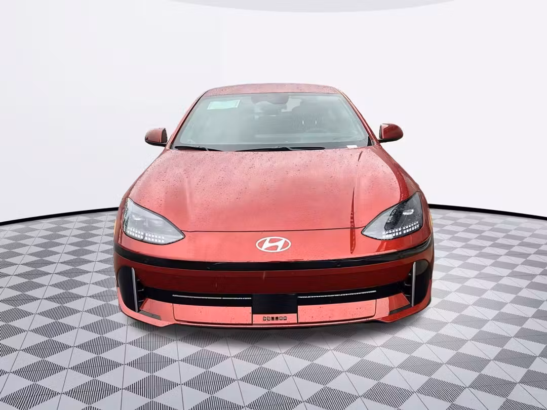 2025 Hyundai Ioniq 6 SE - Image 2