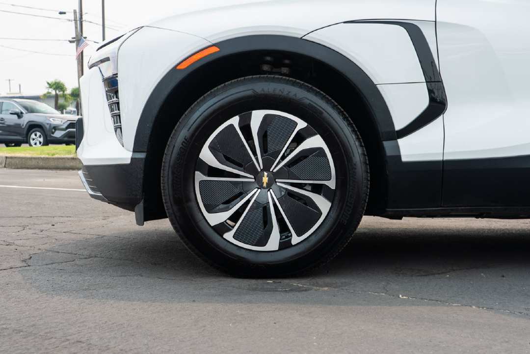 2025 Chevrolet Blazer EV LT - Photo 7