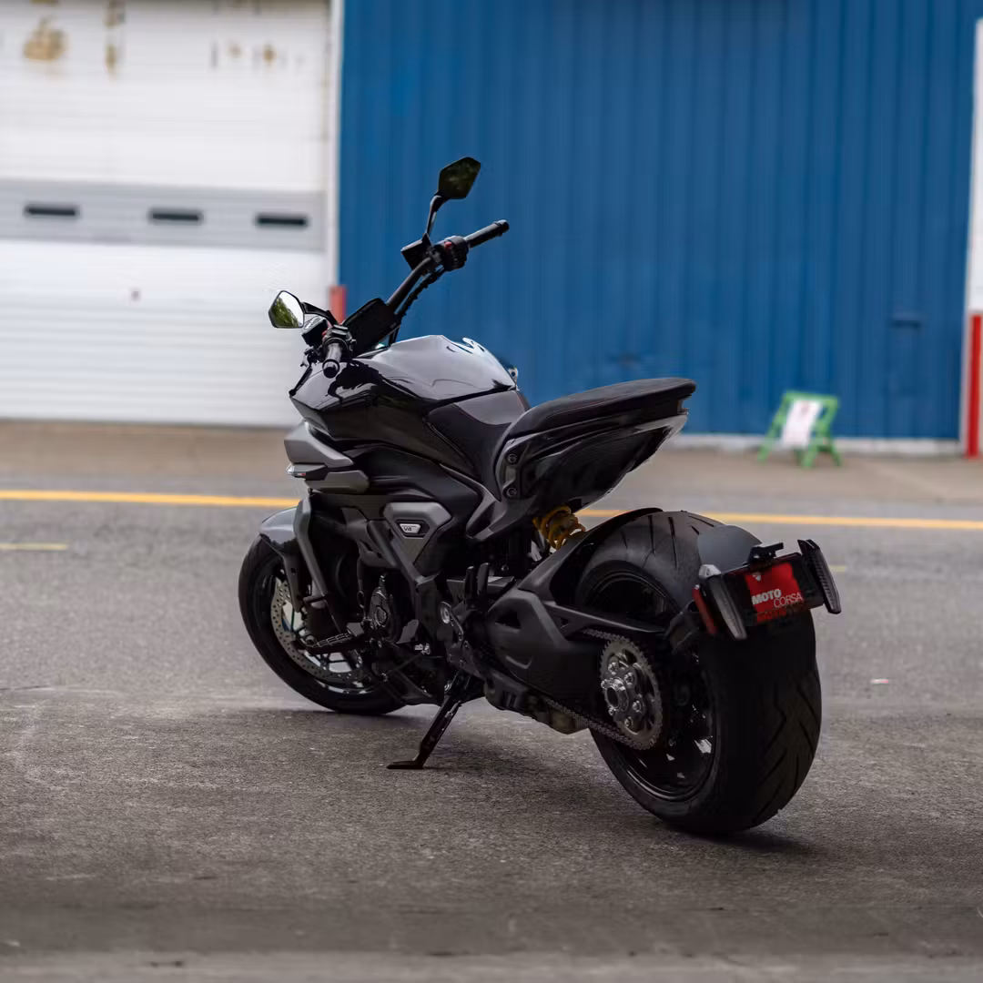 2026 Ducati Xdiavel V4 - Image 2