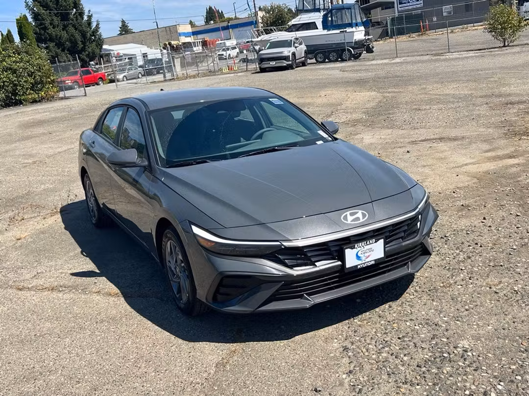 2026 Hyundai Elantra Hybrid Blue - Image 3