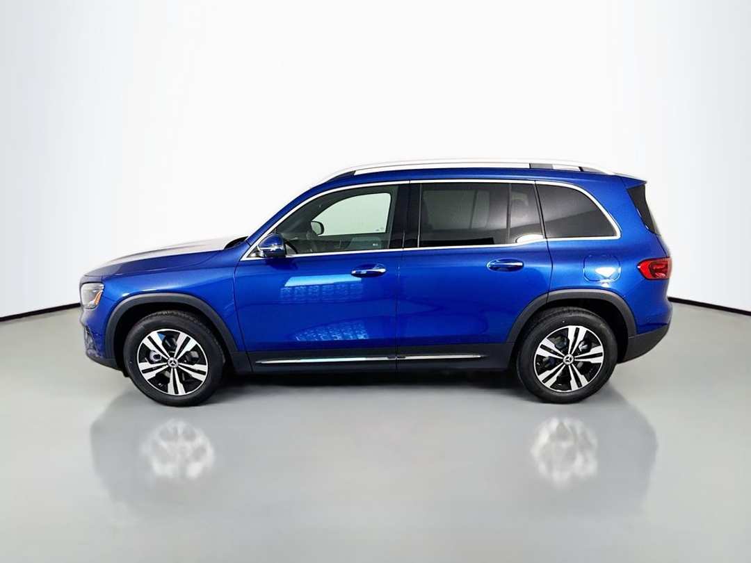 2026 Mercedes-Benz GLB GLB 250 - Image 2