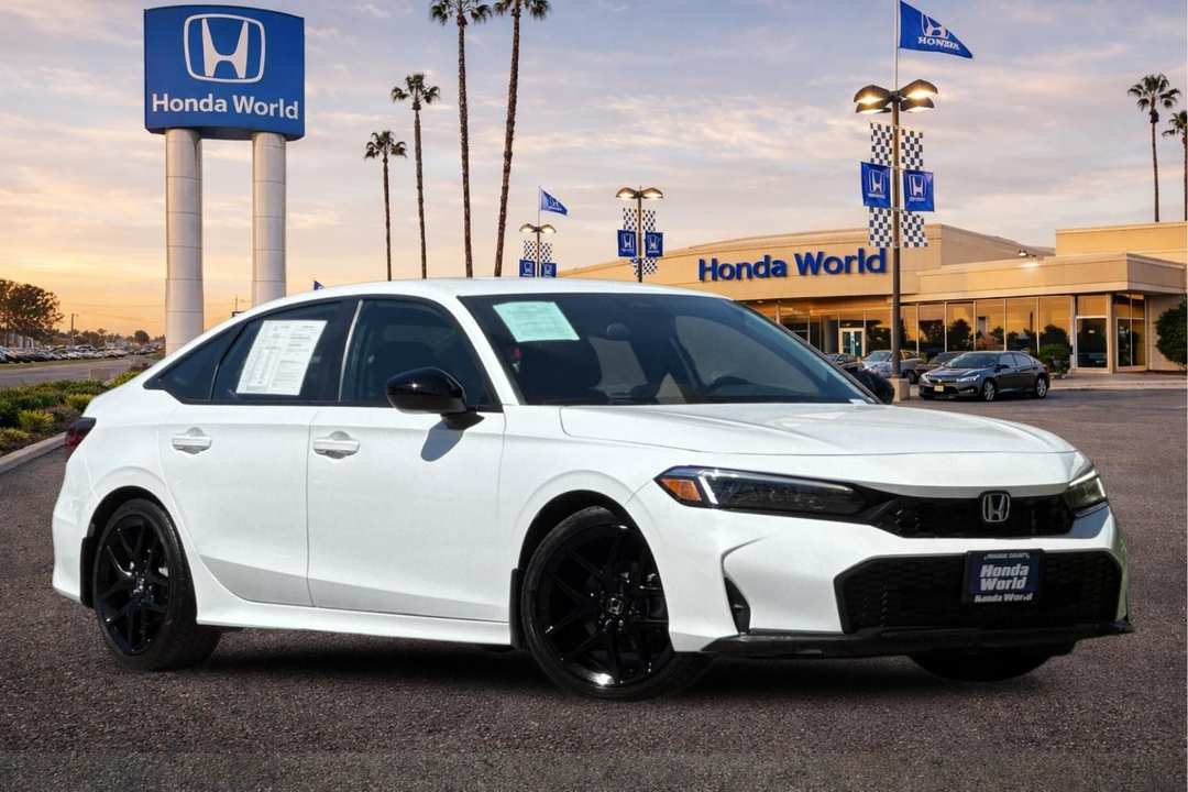 2025 Honda Civic Sport - Image 2