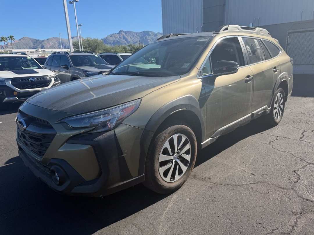 2025 Subaru Outback Premium - Image 3