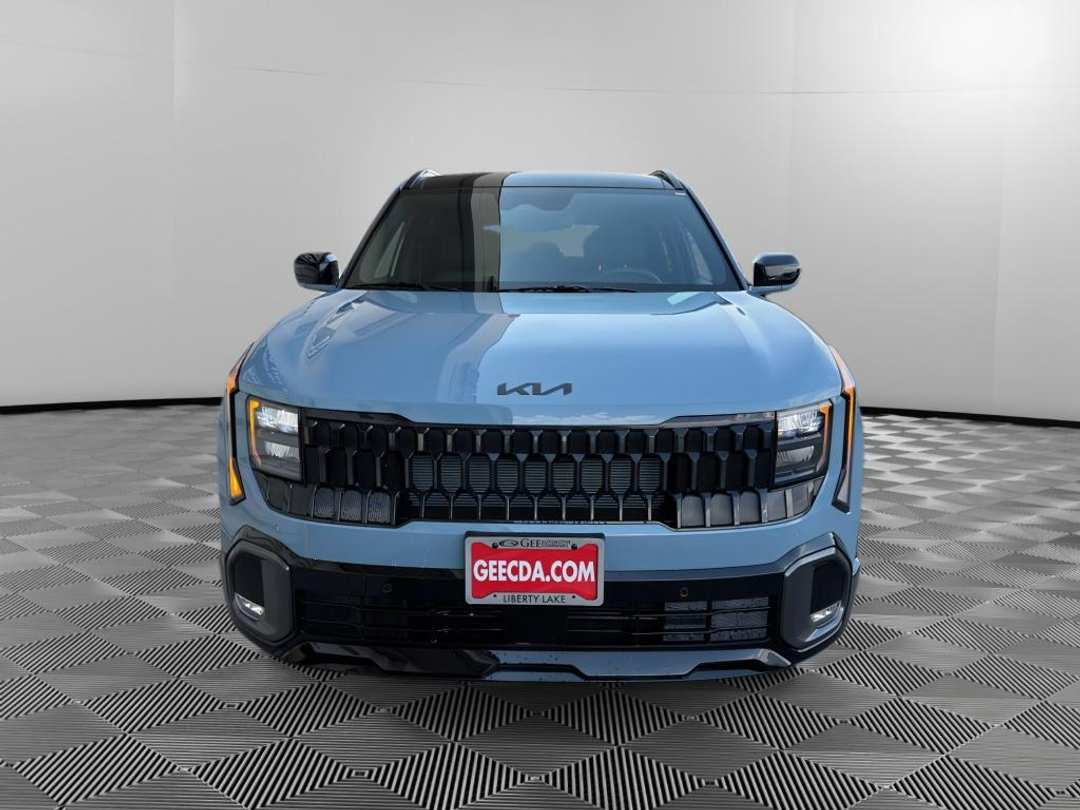 2027 Kia Seltos XLine S - Image 2