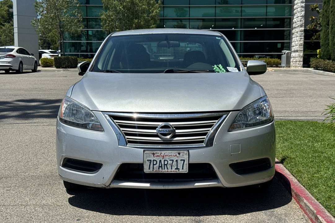 2015 Nissan Sentra S - Image 3