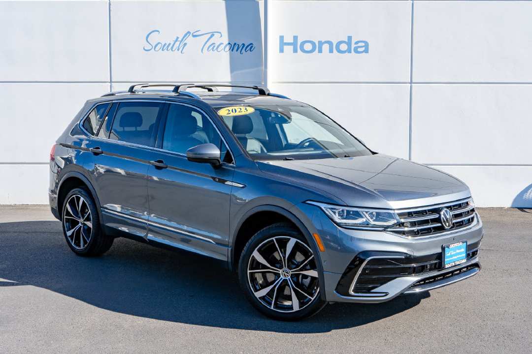 2023 Volkswagen Tiguan 2.0T SEL RLine - Image 2