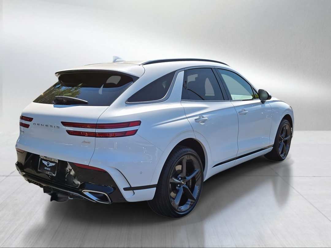 2026 Genesis Gv70 2.5T Sport Prestige - Image 3