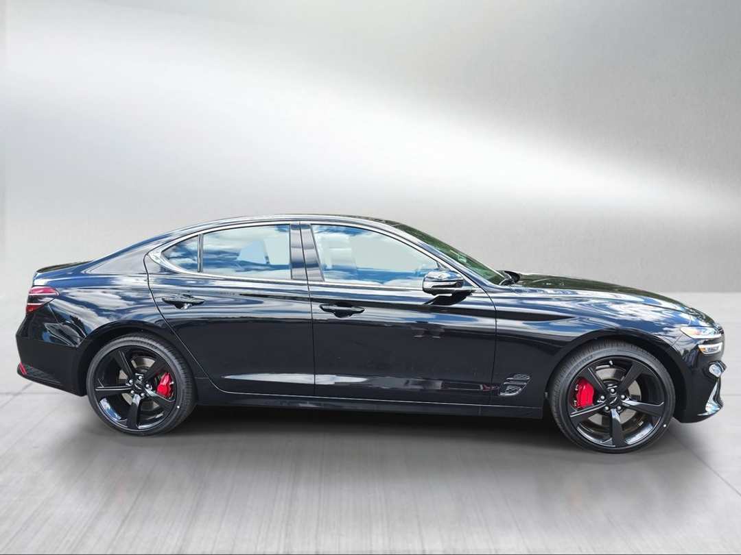 2026 Genesis G70 3.3T Sport Prestige - Image 2