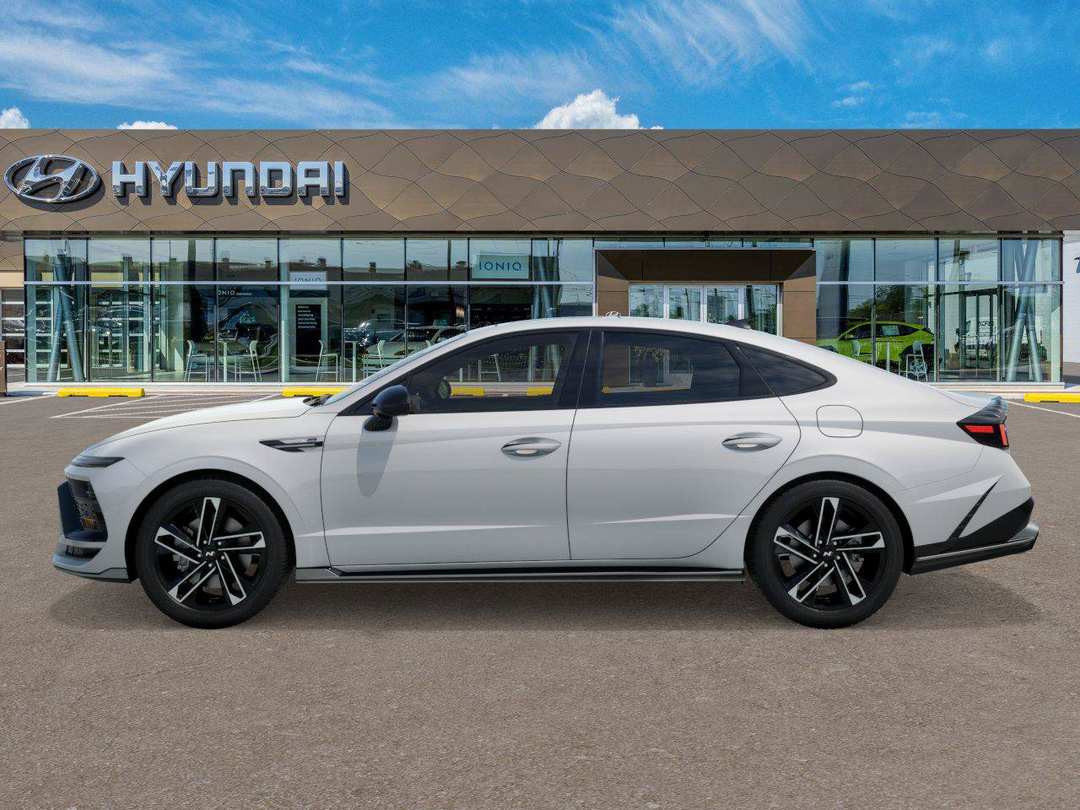 2026 Hyundai Sonata N Line - Image 3