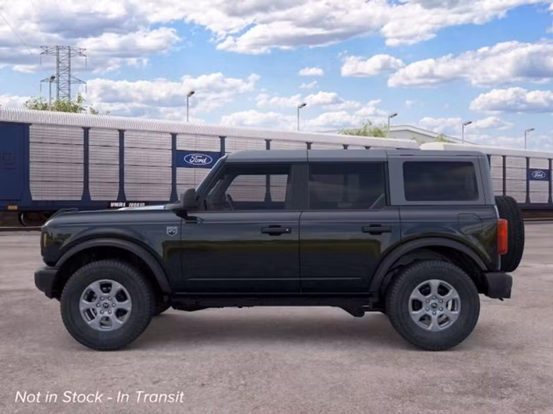 2026 Ford Bronco Big Bend - Image 3