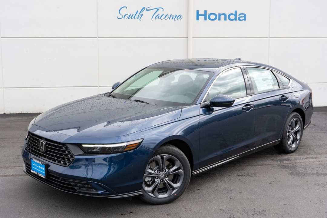 2026 Honda Accord Hybrid EXL - Image 2