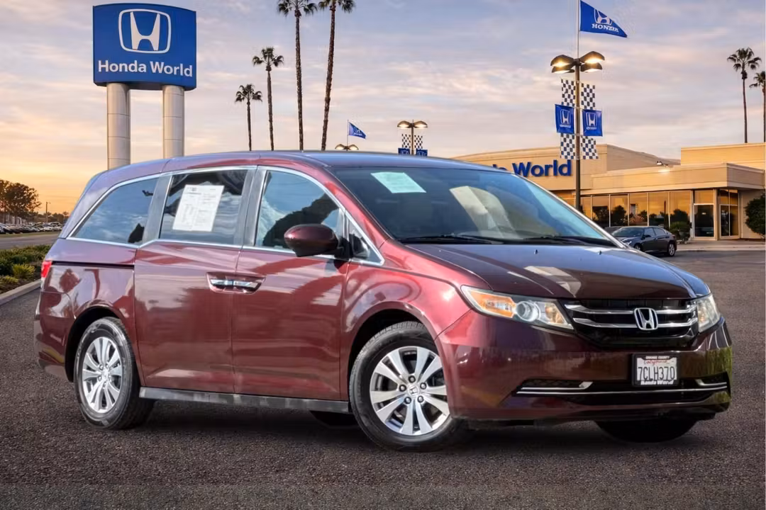 2014 Honda Odyssey EX - Image 2
