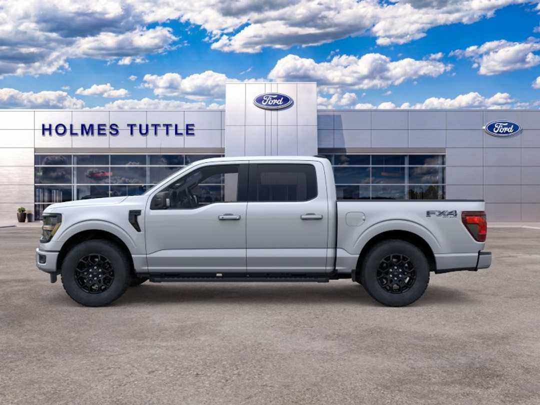 2026 Ford F-150 XLT - Image 3