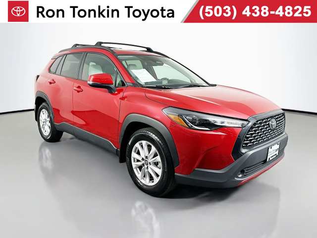 2024 Toyota Corolla Cross LE