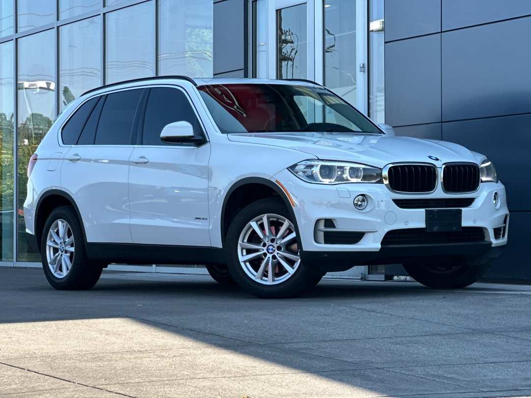 2015 BMW X5 xDrive35i - Image 2