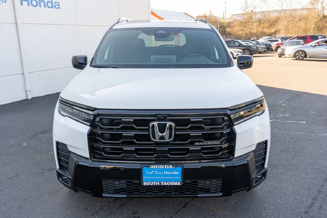 2026 Honda Pilot Black Edition w/Function Package - Image 3