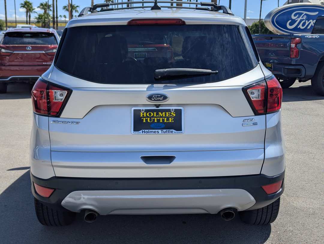 2019 Ford Escape SEL - Image 3