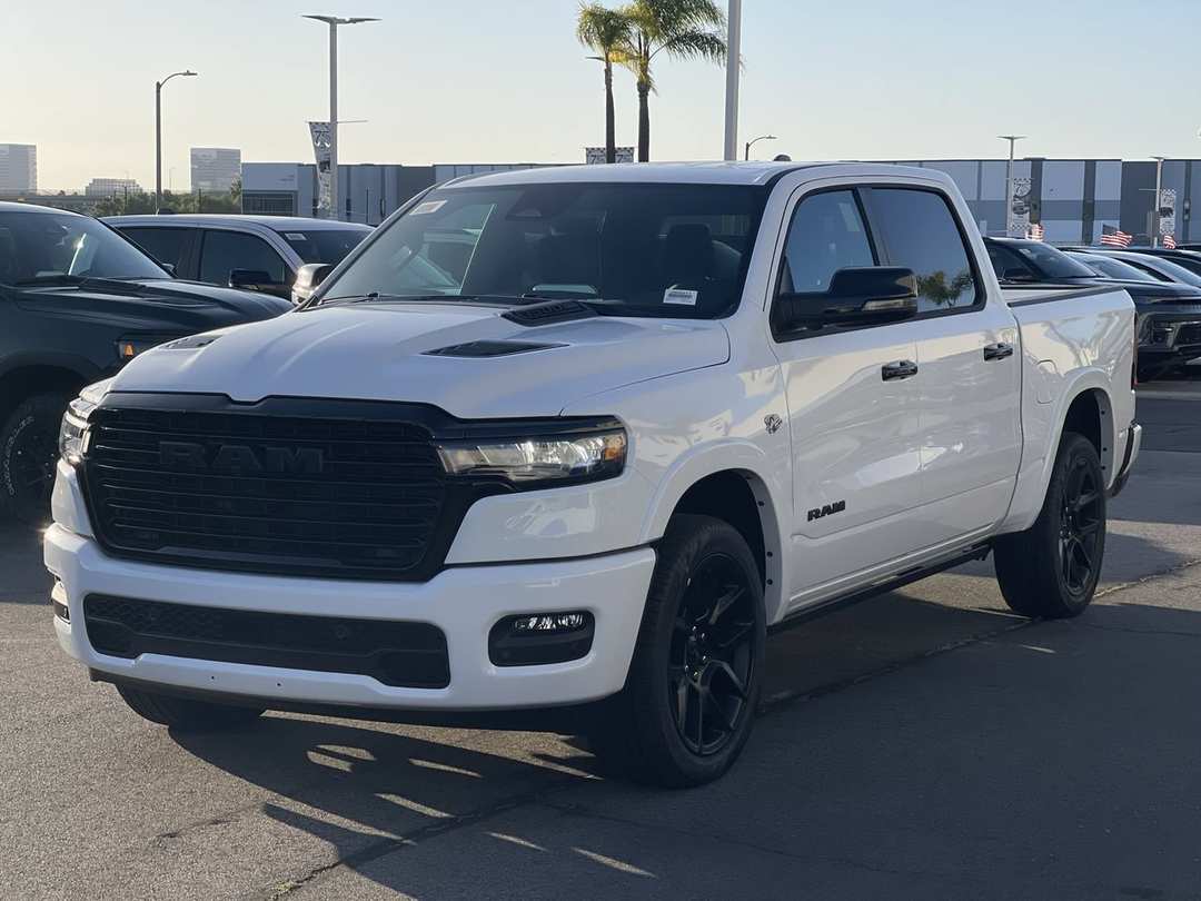 2026 Ram 1500 Laramie - Image 3