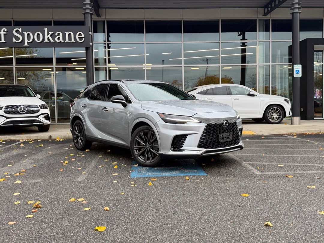 2024 Lexus RX 350 F Sport Handling - Image 2